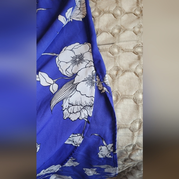 George Blue Floral Kimono Robe - Picture 7 of 7